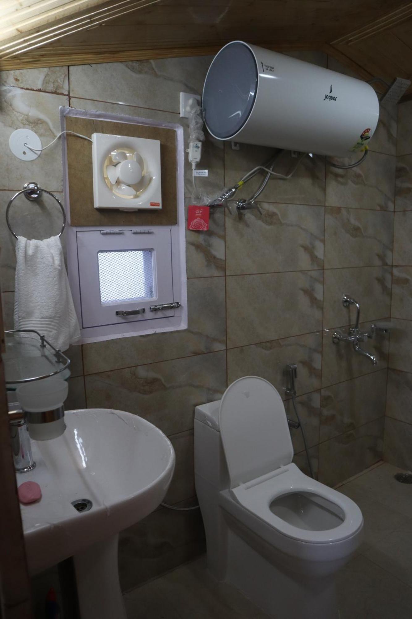 Nav Nidhi B&B Shimla Zewnętrze zdjęcie